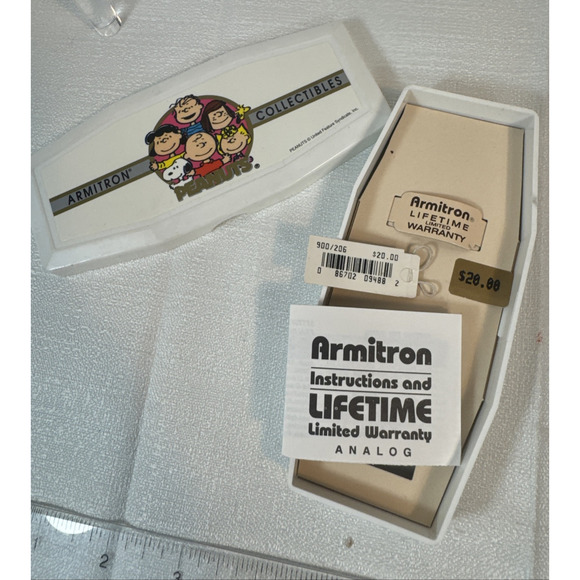 PEANUTS SNOOPY ARMITRON COLLECTIBLES White *CASE ONLY* Vintage UFS -NO watch‎ - Picture 3 of 6